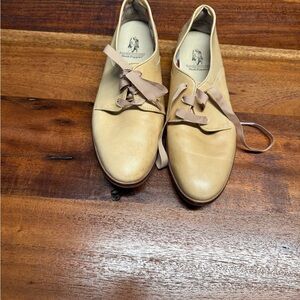 Hush Puppies Women's Tan Flats